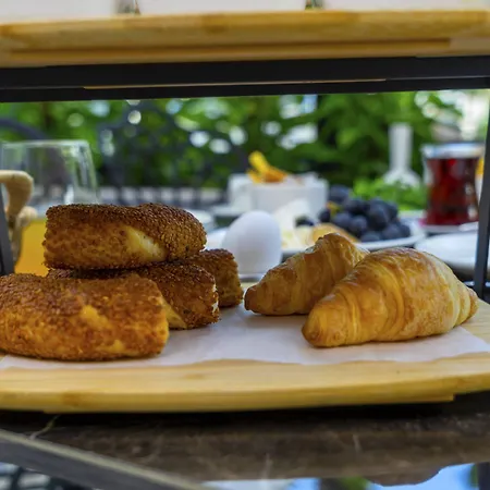 호텔 The Mori Club 3*