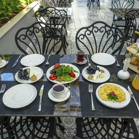 The Mori Club Hotel