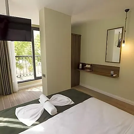 Hotel The Mori Club 3*